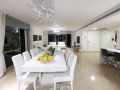 Villa à vendre à Netanya.
